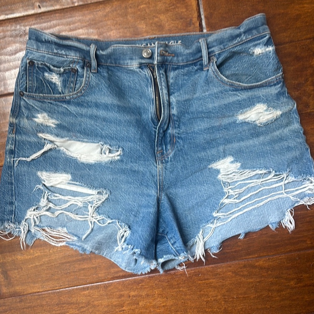American Eagle Outfitters Blue Distressed Jean Shorts Size 14